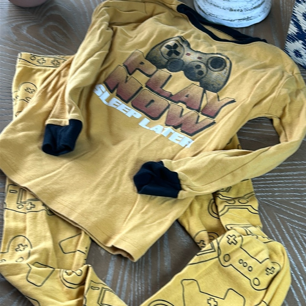 Little Boys Carter’s Video Game Gamer Long Sleeve Pajama Set
